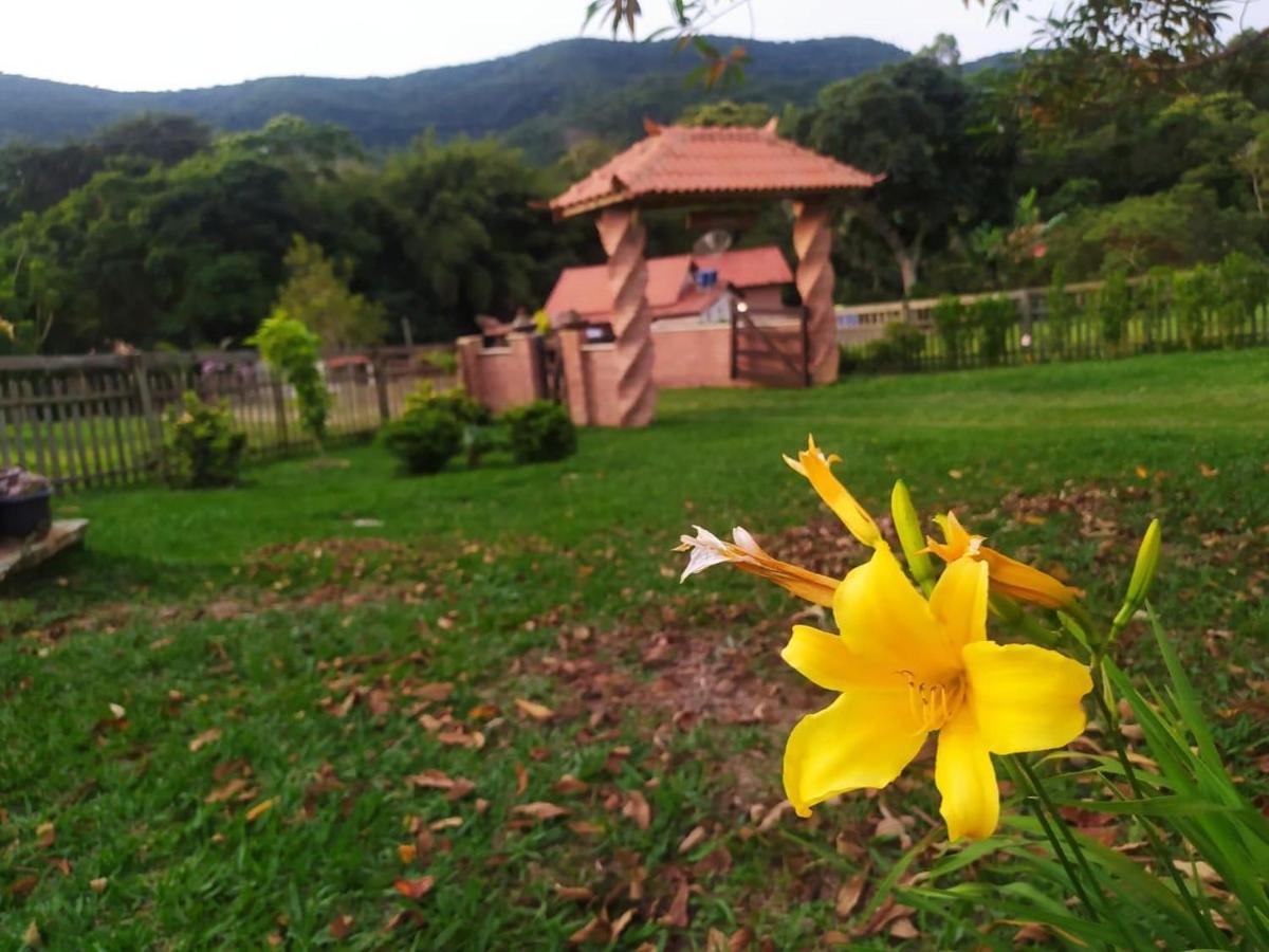 Recanto Das Flores São Tomé das Letras エクステリア 写真